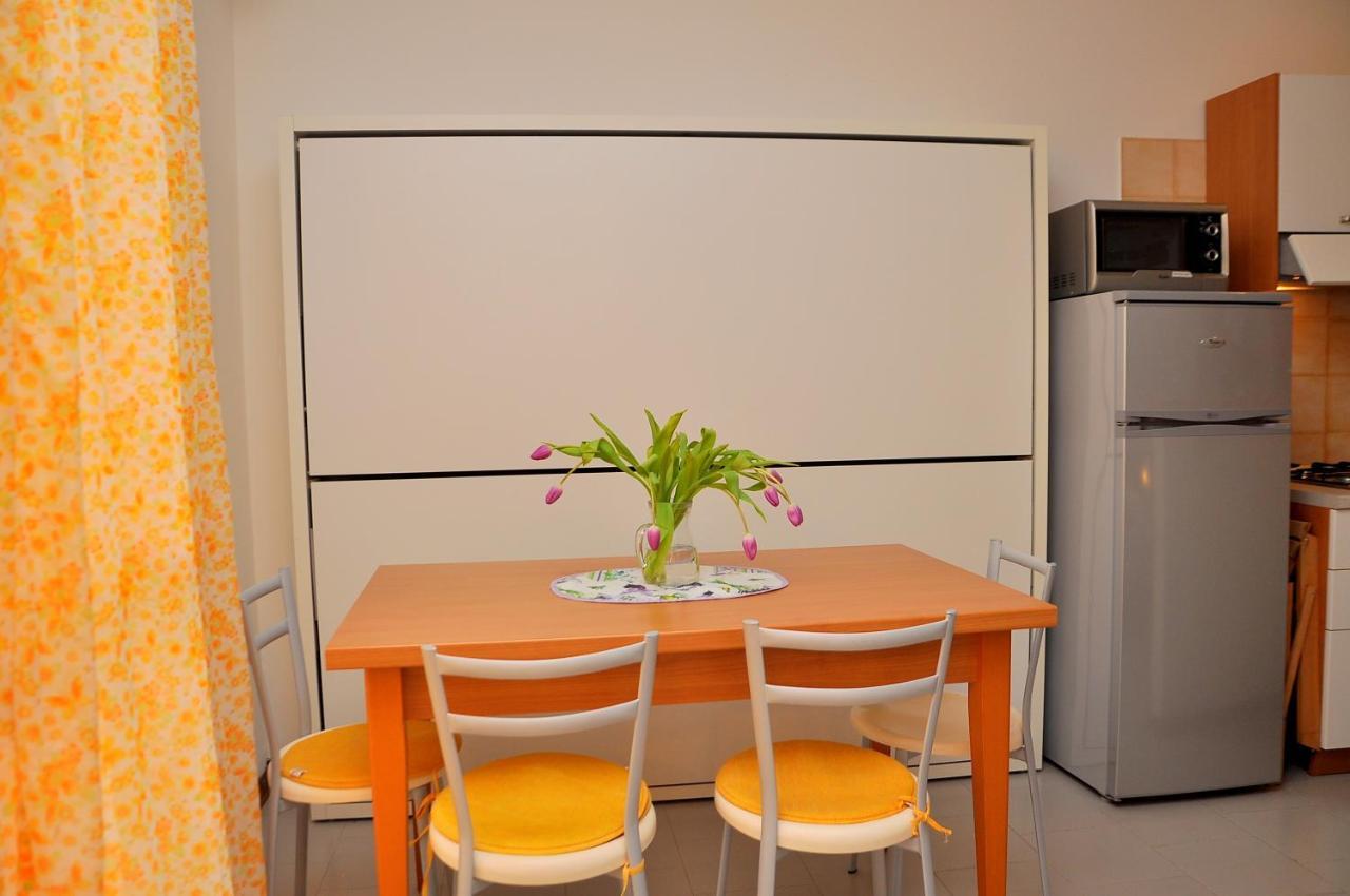 Residence Itaca Bibione Exterior foto